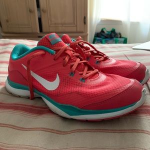 Women’s Nike Flex Trainer 5s